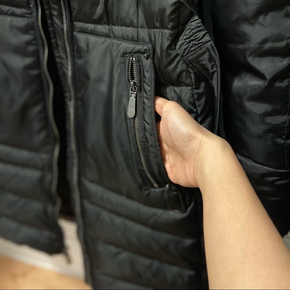 Vince Camuto Puffer Coat in Black, Sz M. - Picture 6 of 6